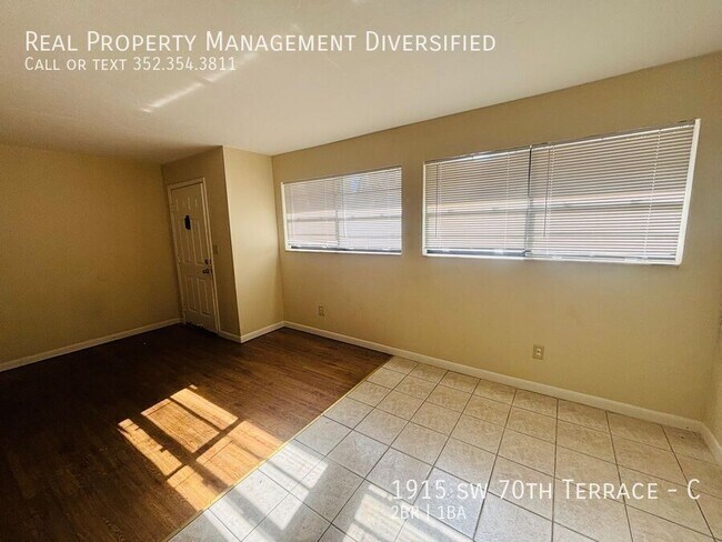 Photo - 1915 SW 70th Terrace Unidad C