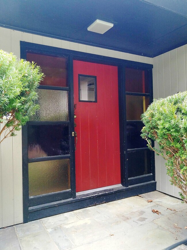 Photo - 6 Summer Hill Rd