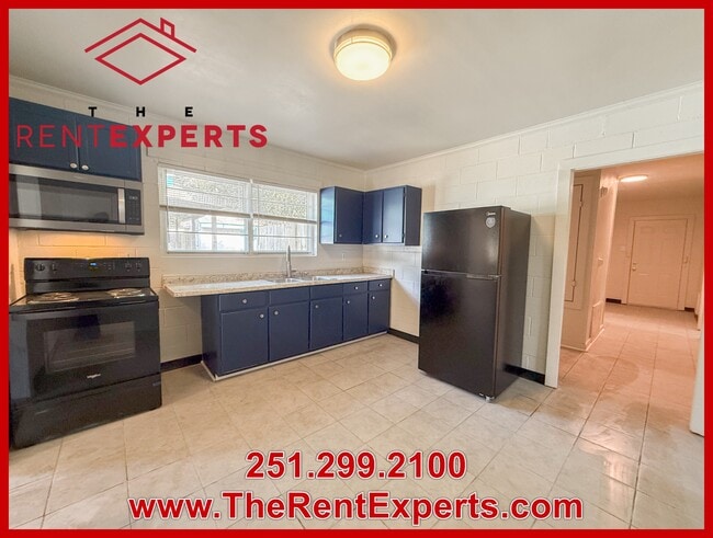 Photo - 556 Cedar Ave