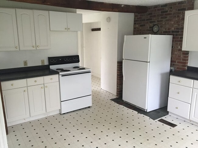 Photo - 83 Park St Unit A