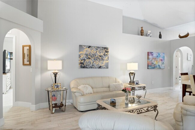 Photo - 126 Bellamy Trail