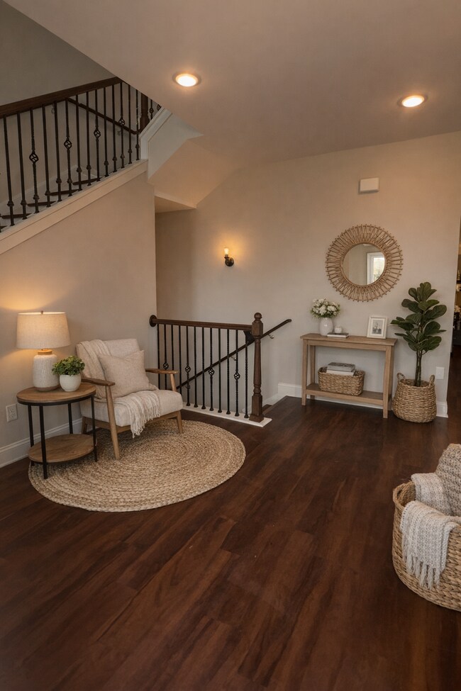 Photo - 1777 Temple Ave