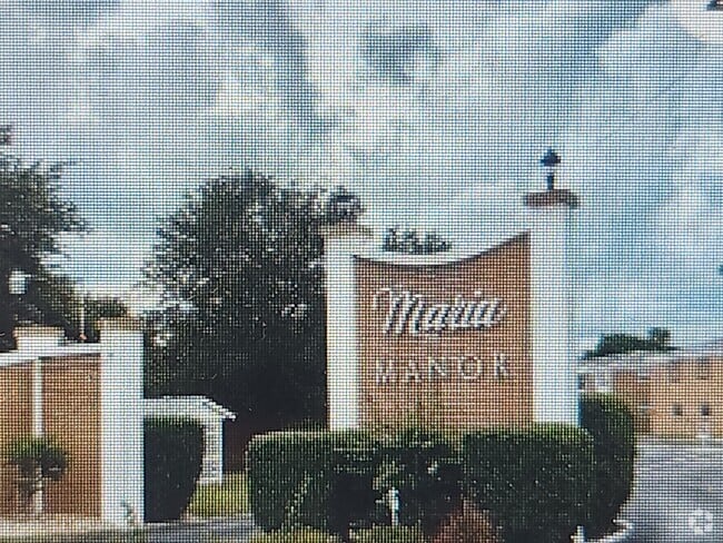 Building Photo - 4158 Tamiami Trl Unit K4 Rental
