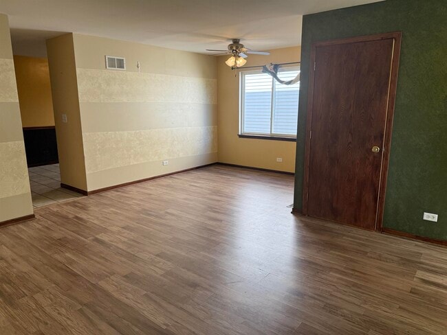 Photo - 510 Timber Dr