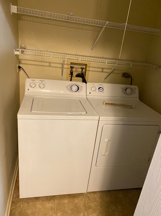 Photo - 204 Glengarry Dr Unit 104