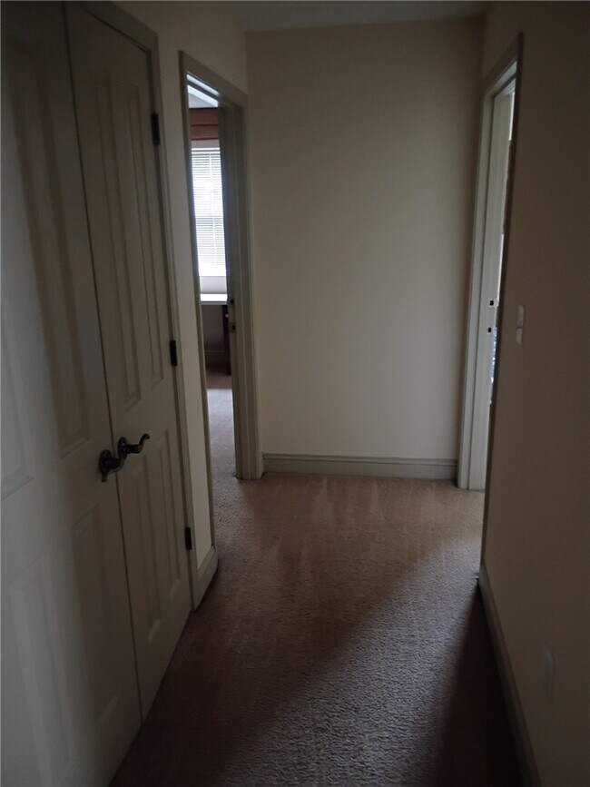 Photo - 203 Kelly Rd Unit #224