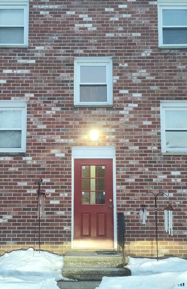 Photo - 53 Hiltbrand Rd Unit APT 3-10