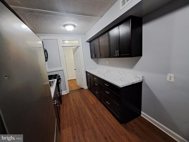 Photo - 3516 Ely Pl SE Unit 4