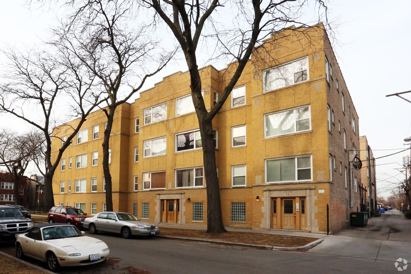 Photo - 4901-4909 N Avers Ave