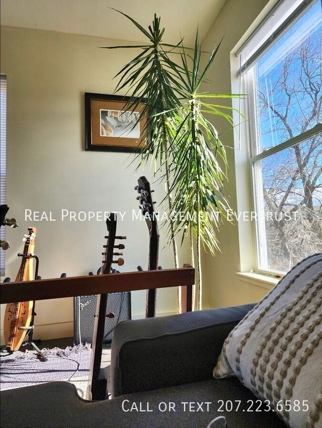 Photo - 53 Wood St Unit 6  3 Rear