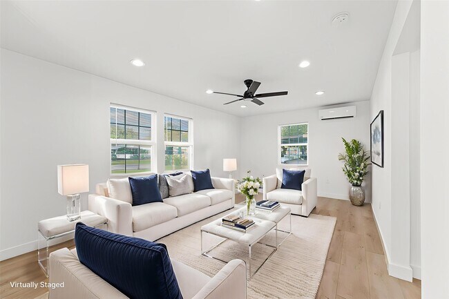 Photo - 5406 Firefly St