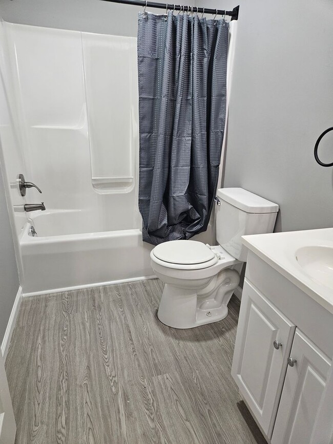 Photo - For Rent: Updated Middletown Townhome, Great Location - Available Now! – $1,650.00/Month