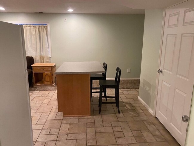 Photo - 1339 N 70 E