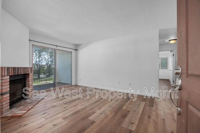 Photo - 1730 S El Camino Real Unit #H201