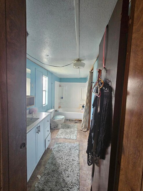 920 Boardwalk Ln