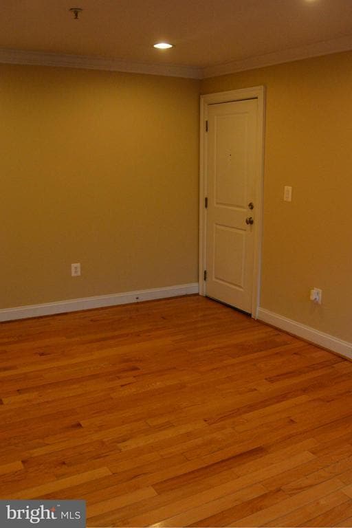 Photo - 1901 Lincoln Rd NE