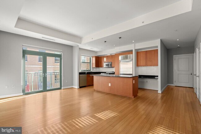 Photo - 2425 L St NW Unit 709