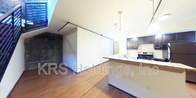 Building Photo - 110 S 15th St Unit 201 Rental