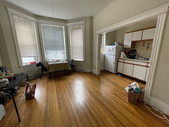 24 S Huntington Ave