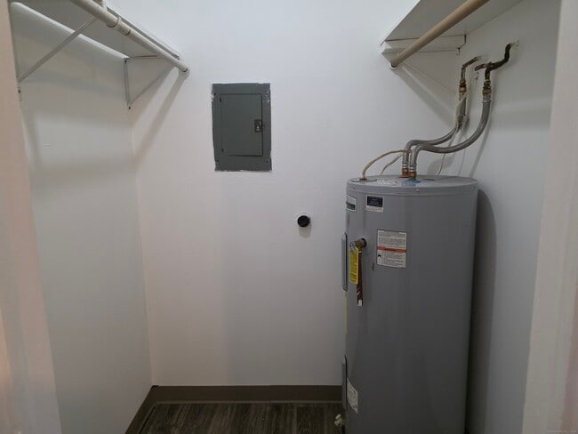 Photo - 26 Crandall Hill Rd Unidad 23