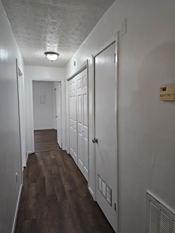 Photo - 165 Midway Dr Unidad C