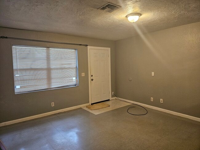 Photo - 4276 NW 21st Ave Unit A