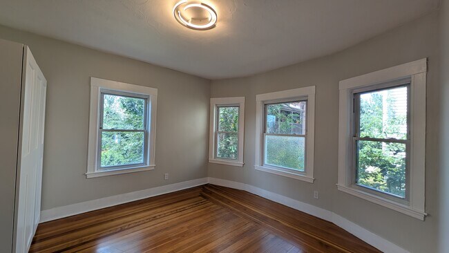 Photo - 78R Mount Vernon St Unit 1