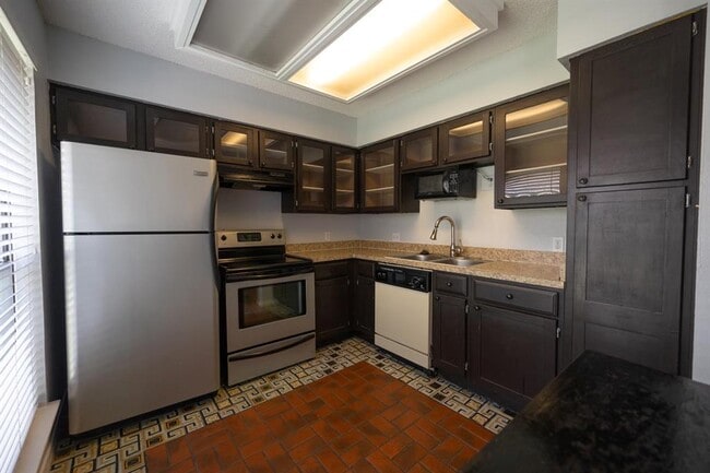 Photo - 2110 Rio Grande St Unit 307