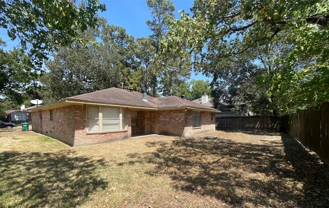 Building Photo - 1922 Havenhouse Dr