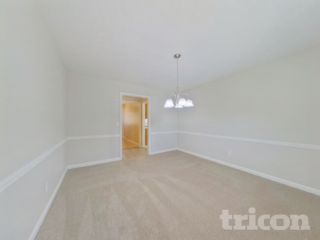 Photo - 429 Sugar Springs Way