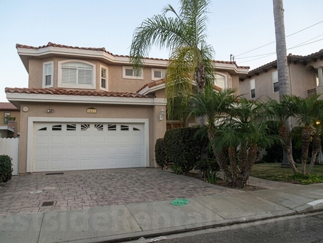 Photo - 1456 5th St