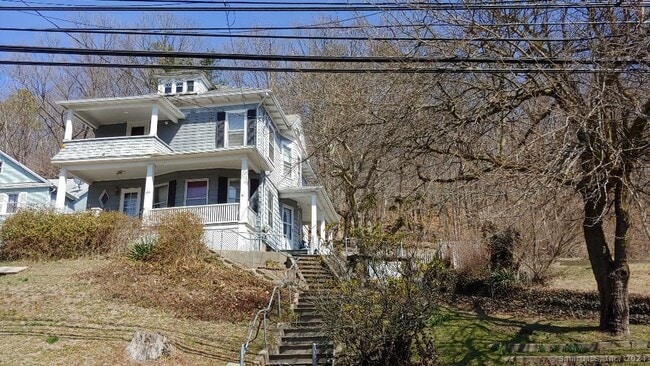 138 New Hvn Ave  