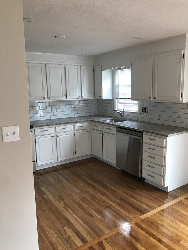 Photo - 626-628 Summer St. Unidad 628 Summer St