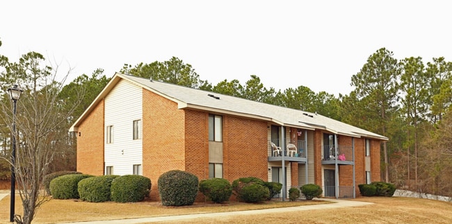 Photo - Modern Comfort & Convenience at Westfield Gardens Lexington  - 353F Unit 353 Commy Dr APT F