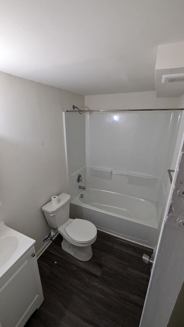 Photo - Bright and clean 1 Bedroom Unit 2C