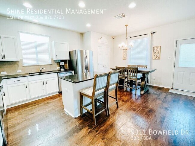 Photo - 9311 Bowfield Dr