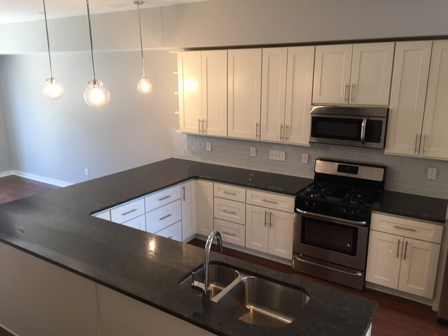 Kitchen - 1806 Frankford Ave Unit A