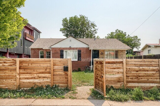 Photo - 1540 Zenobia St