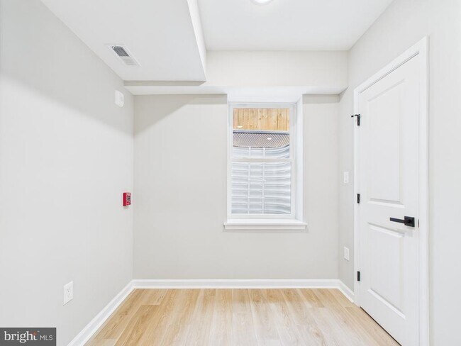 Photo - 1320 S Gross St Unit 2