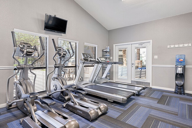 Photo - Austin Midtown Apartments