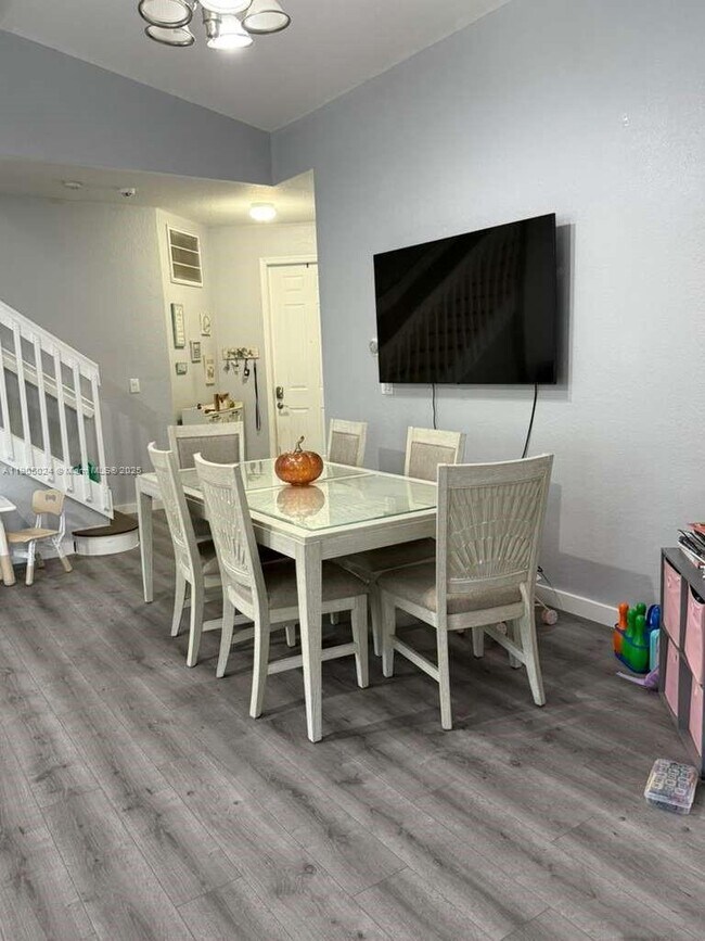 Photo - 1271 NE 40th Rd