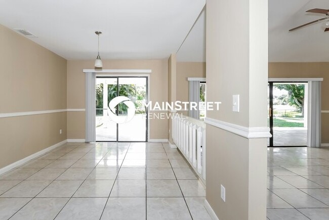 Photo - 3 Bedroom Pet-Friendly Home in Fort Pierce...