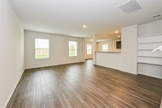 Photo - 1208 Narrow Hts Dr