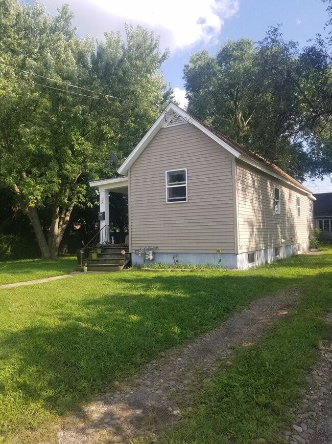Photo - 2BR Bungalow Elmira Heights