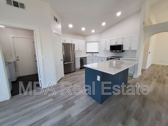 Photo - 19654 N 36th St