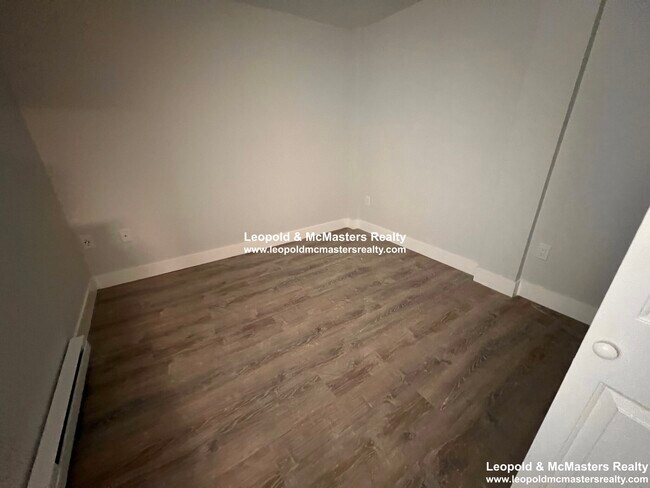 Photo - 67 Park Dr Unit D