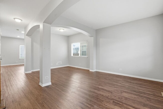 Photo - 2647 Pecos Cir