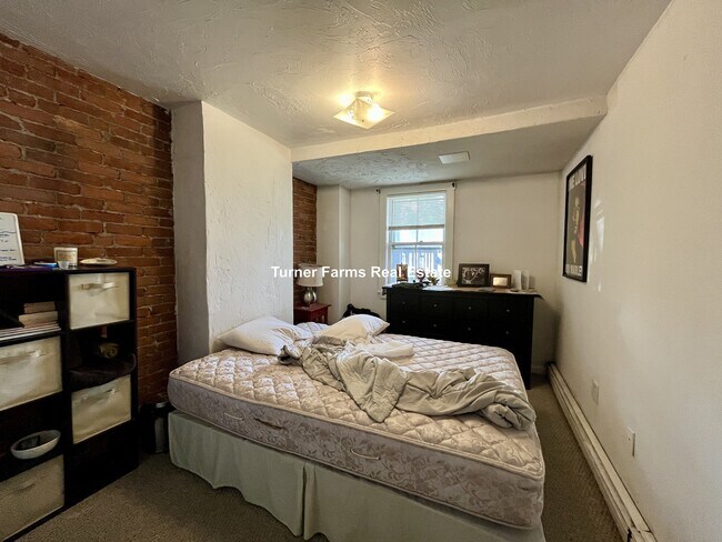 Photo - 66 Murdock St Unit 1