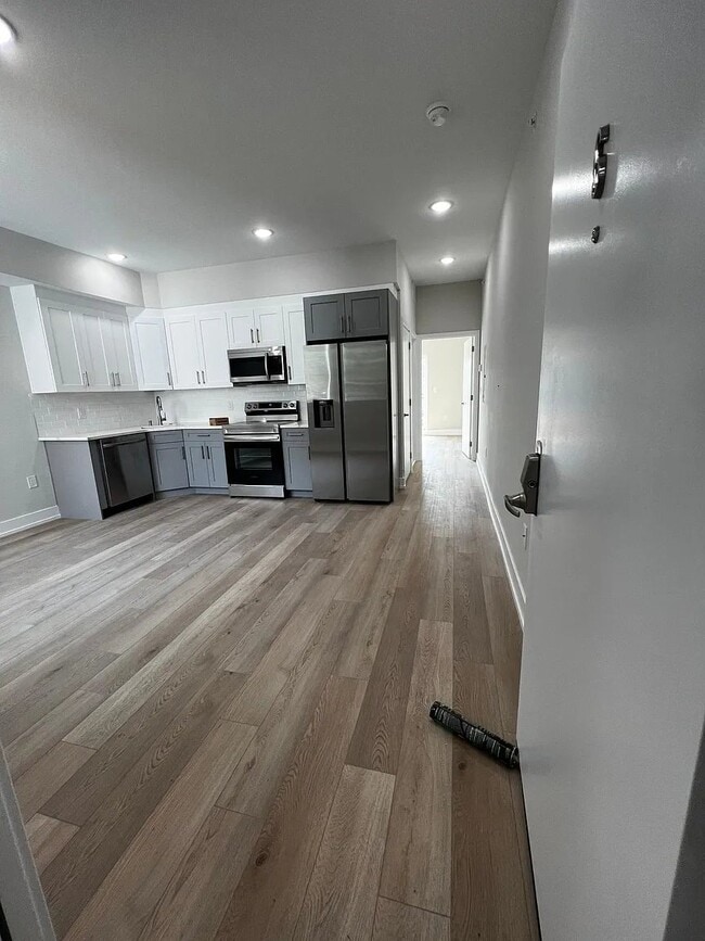 Photo - 719 N 35th St Unit A