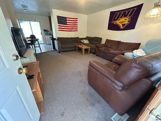 Photo - 1522 Starview Dr